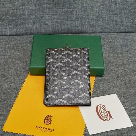 porte passeport goyard prix